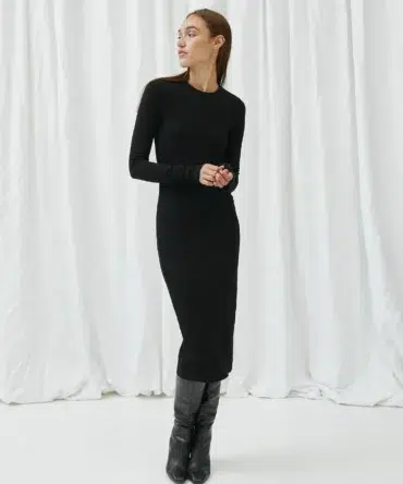 AP007 - Hedvig Dress Black